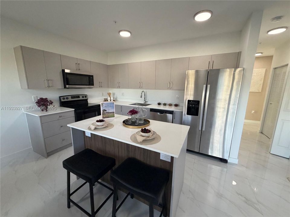 For Rent: $2,900 (2 beds, 2 baths, 0 Square Feet)