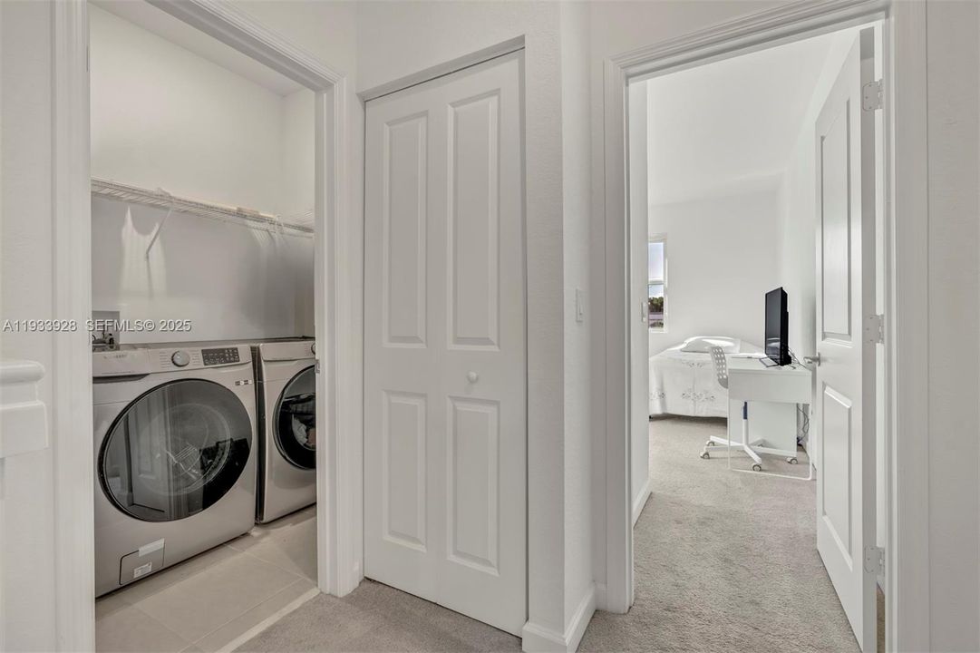 For Sale: $615,000 (4 beds, 3 baths, 1853 Square Feet)