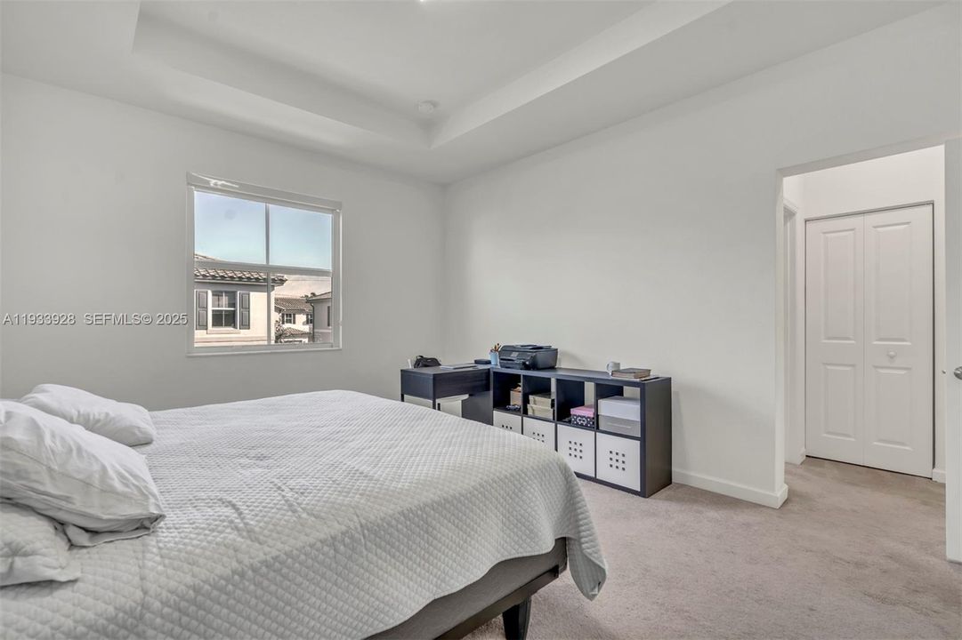 For Sale: $615,000 (4 beds, 3 baths, 1853 Square Feet)