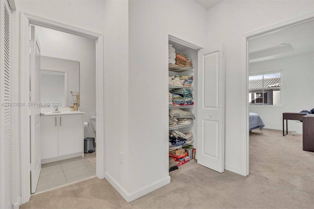 For Sale: $615,000 (4 beds, 3 baths, 1853 Square Feet)