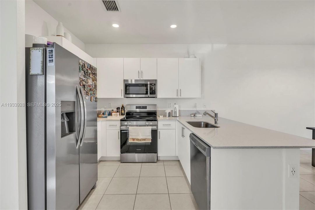 For Sale: $615,000 (4 beds, 3 baths, 1853 Square Feet)