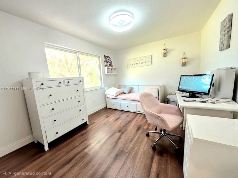 На продажу: $715,000 (4 спален, 2 ванн, 2060 Квадратных фут)