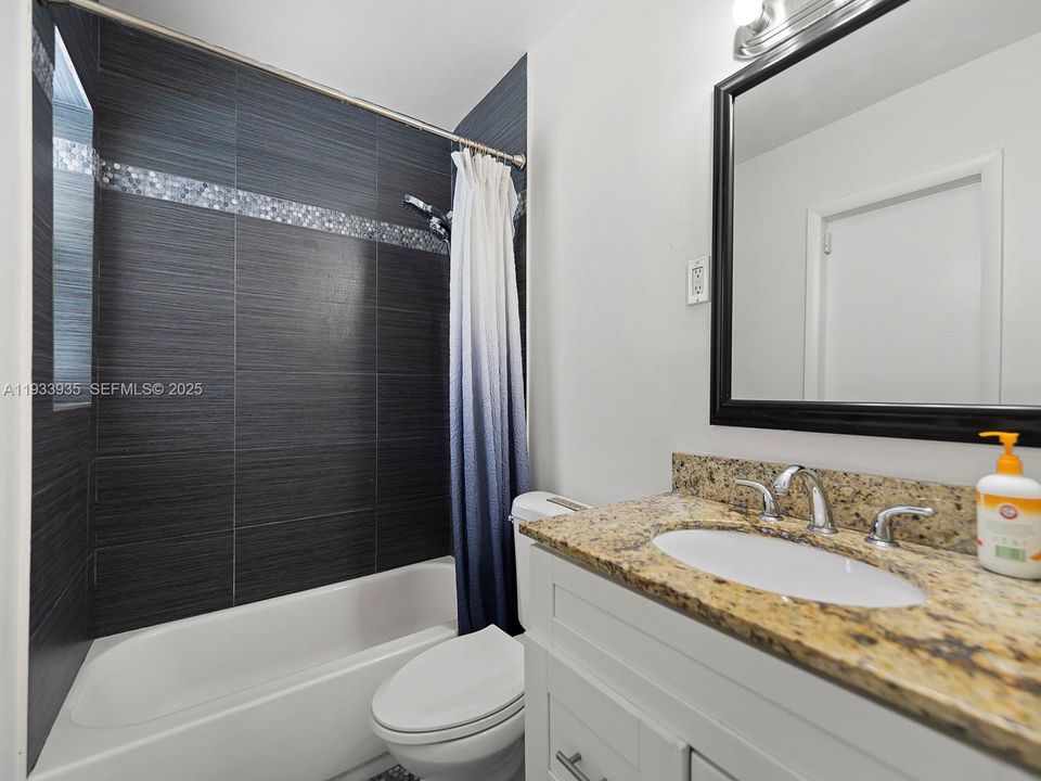 For Rent: $4,500 (4 beds, 2 baths, 1523 Square Feet)