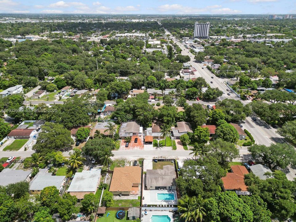 For Rent: $4,500 (4 beds, 2 baths, 1523 Square Feet)