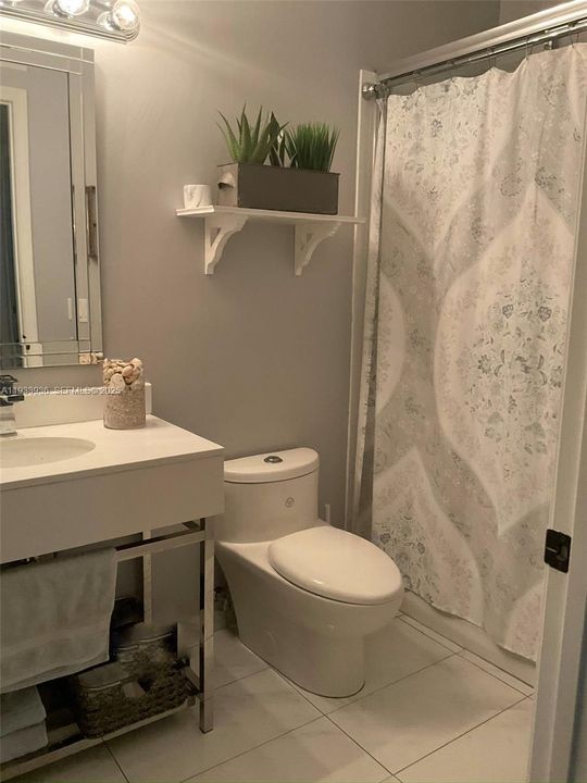 For Sale: $324,900 (3 beds, 2 baths, 1663 Square Feet)