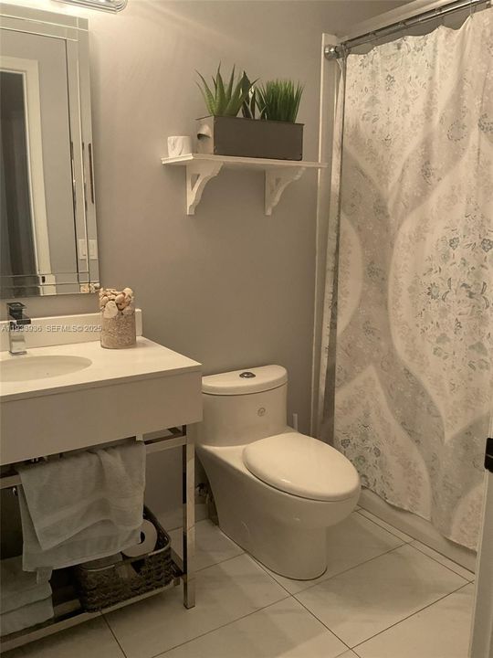 For Sale: $324,900 (3 beds, 2 baths, 1663 Square Feet)