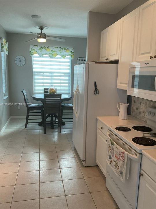 For Sale: $324,900 (3 beds, 2 baths, 1663 Square Feet)