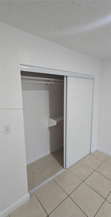 En Renta: $1,600 (1 camas, 1 baños, 434568 Pies cuadrados)