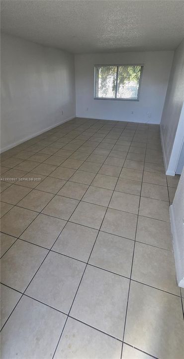 En Renta: $1,600 (1 camas, 1 baños, 434568 Pies cuadrados)