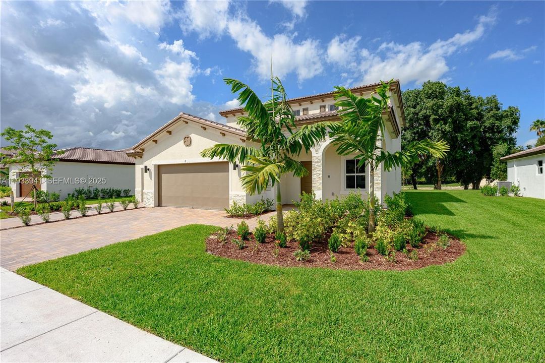 For Rent: $3,300 (3 beds, 2 baths, 0 Square Feet)