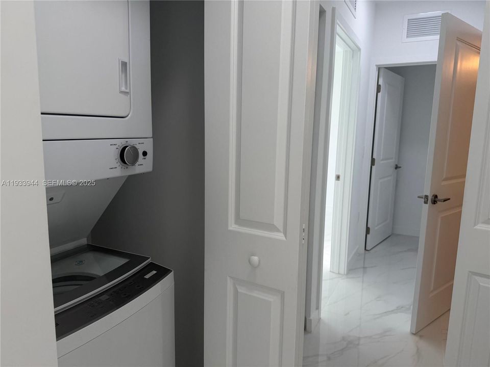 For Rent: $2,600 (2 beds, 2 baths, 0 Square Feet)