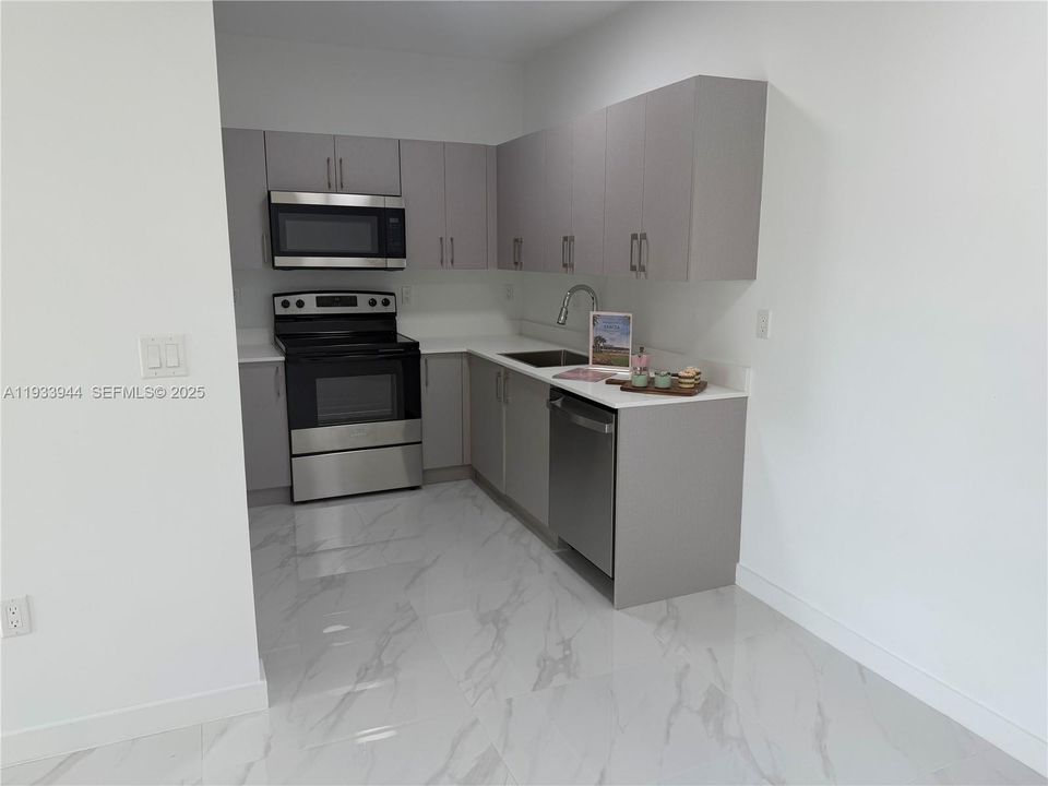 For Rent: $2,600 (2 beds, 2 baths, 0 Square Feet)