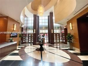 出租: $3,800 (2 贝兹, 2 浴室, 1058 平方英尺)