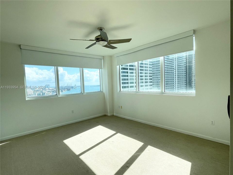 出租: $3,800 (2 贝兹, 2 浴室, 1058 平方英尺)