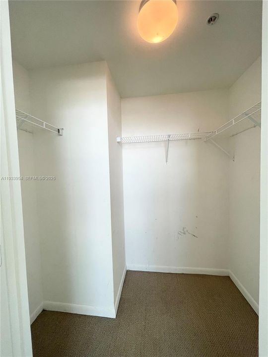 Walk-in closet