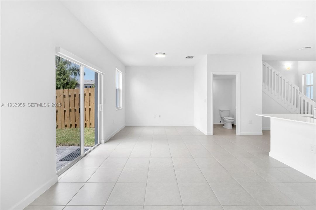 For Rent: $3,600 (3 beds, 2 baths, 1344 Square Feet)