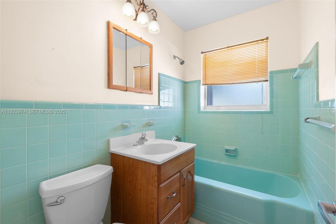 待售: $485,000 (3 贝兹, 2 浴室, 1336 平方英尺)