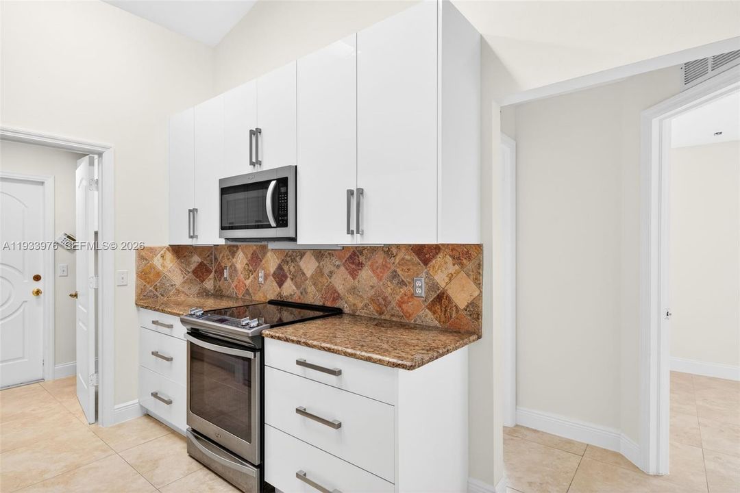 待售: $435,000 (3 贝兹, 2 浴室, 1427 平方英尺)