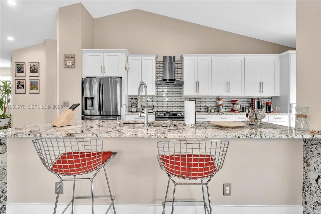 出租: $3,900 (3 贝兹, 2 浴室, 1778 平方英尺)