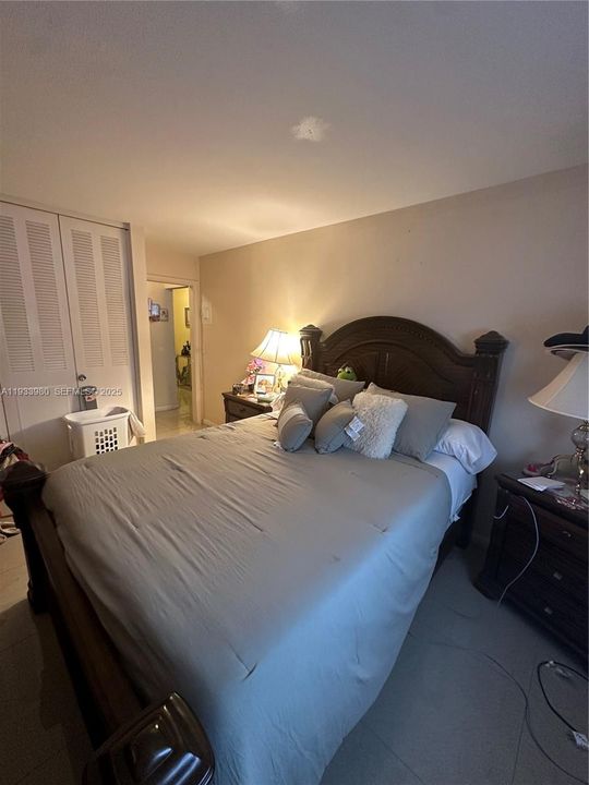 На продажу: $115,000 (1 спален, 1 ванн, 640 Квадратных фут)