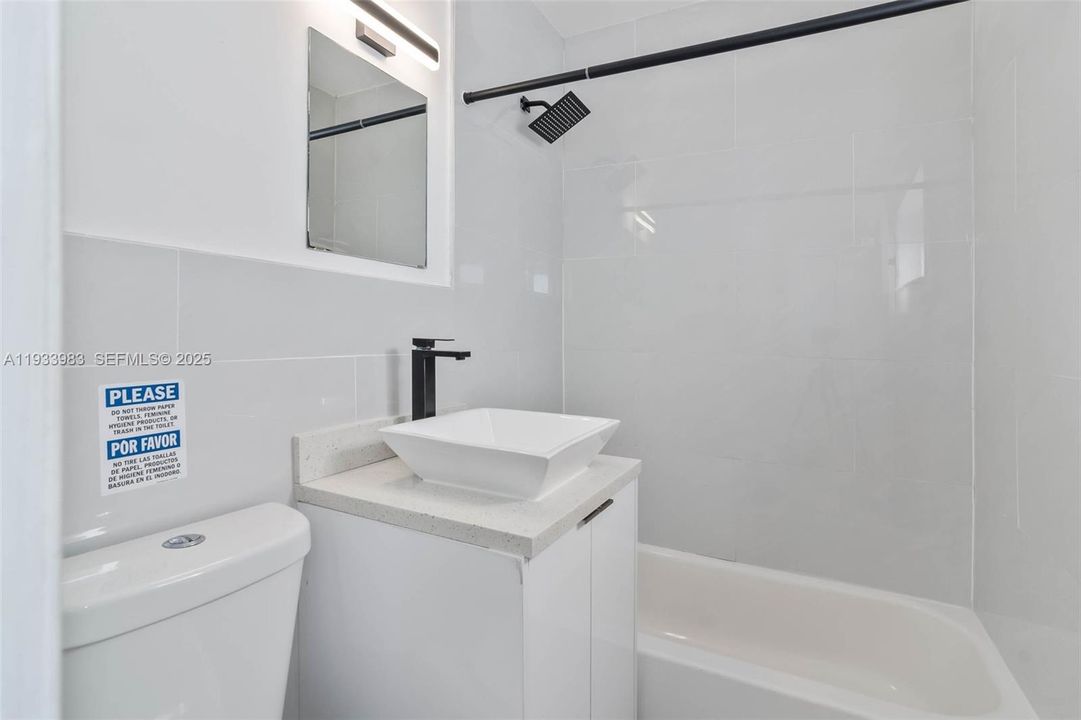 En Renta: $1,700 (0 camas, 1 baños, 600 Pies cuadrados)