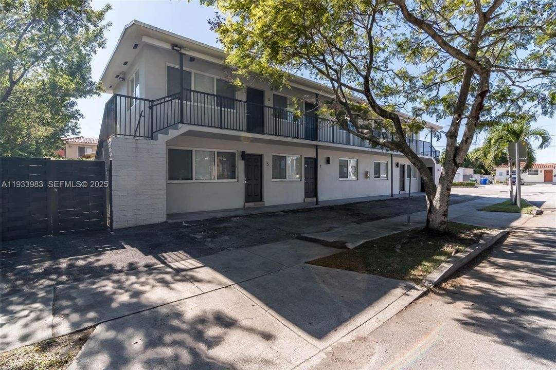 En Renta: $1,700 (0 camas, 1 baños, 600 Pies cuadrados)