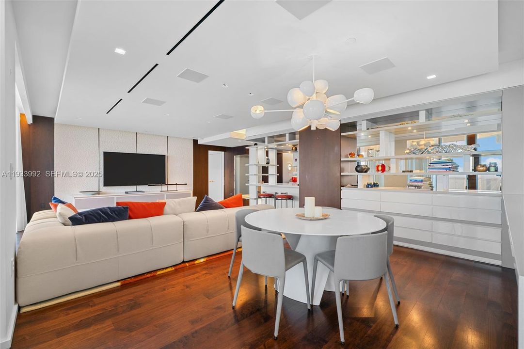 待售: $4,250,000 (3 贝兹, 3 浴室, 3230 平方英尺)