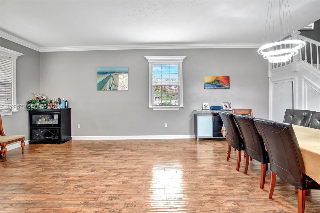 For Rent: $3,600 (3 beds, 2 baths, 2320 Square Feet)