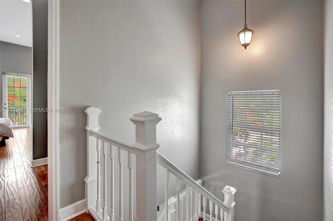 For Rent: $3,600 (3 beds, 2 baths, 2320 Square Feet)