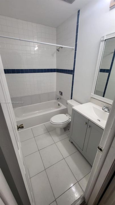 出租: $3,500 (3 贝兹, 2 浴室, 1480 平方英尺)