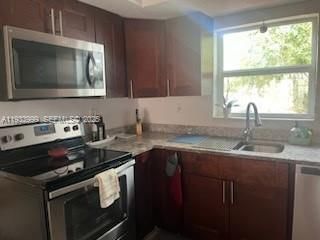 出租: $1,200 (1 贝兹, 1 浴室, 1640 平方英尺)