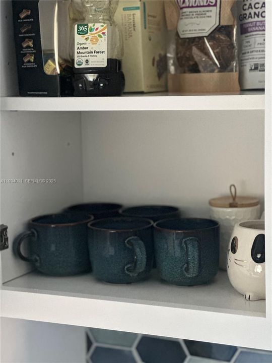 For Sale: $939,900 (3 beds, 2 baths, 1325 Square Feet)