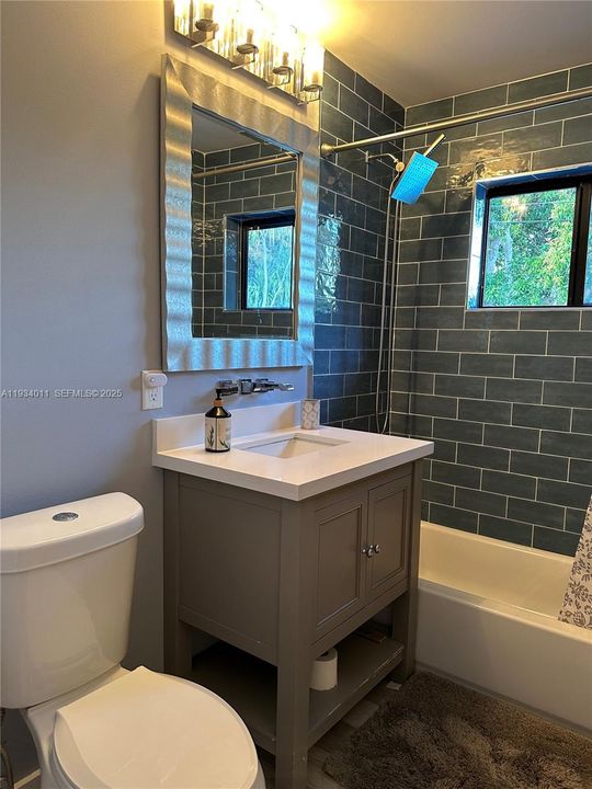 For Sale: $939,900 (3 beds, 2 baths, 1325 Square Feet)