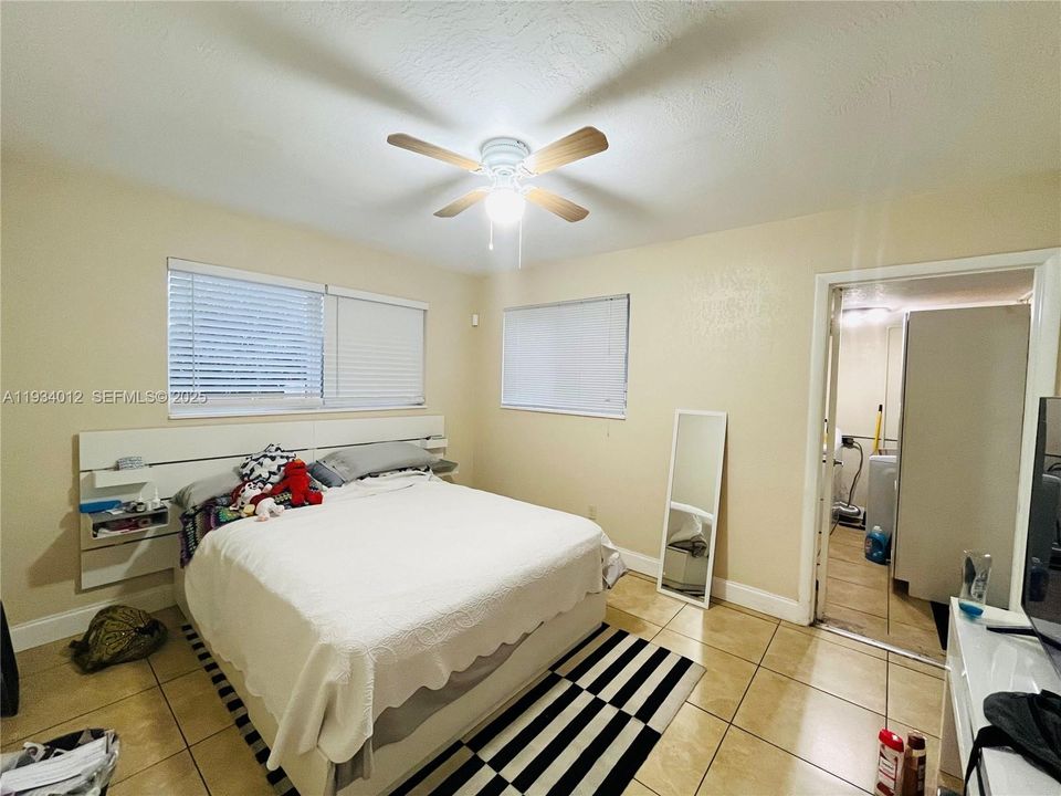 待售: $395,000 (3 贝兹, 2 浴室, 1238 平方英尺)