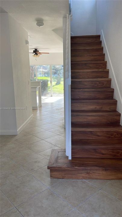 出租: $2,000 (2 贝兹, 2 浴室, 1069 平方英尺)