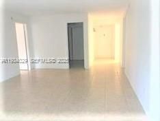 For Rent: $2,450 (2 beds, 2 baths, 1162 Square Feet)