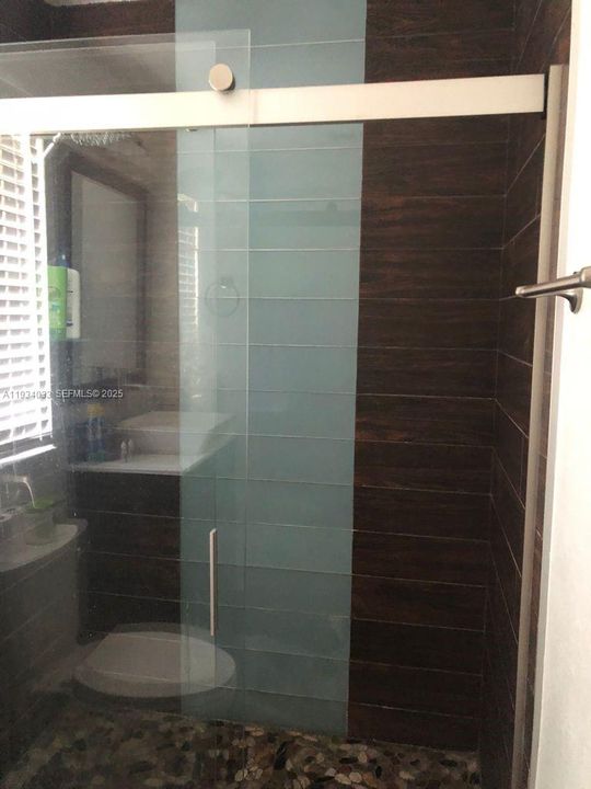 В аренду: $3,300 (3 спален, 2 ванн, 1364 Квадратных фут)