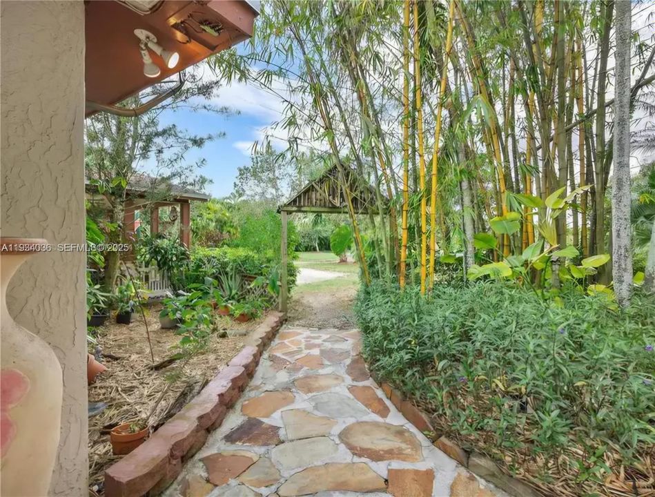 待售: $995,000 (4 贝兹, 3 浴室, 3548 平方英尺)