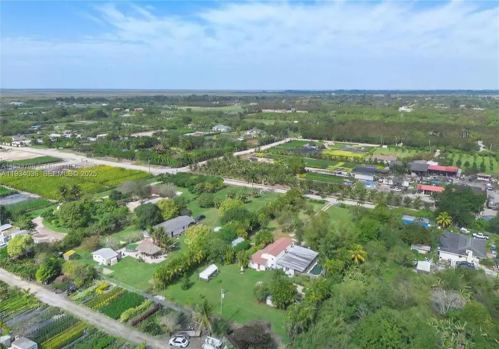 待售: $995,000 (4 贝兹, 3 浴室, 3548 平方英尺)