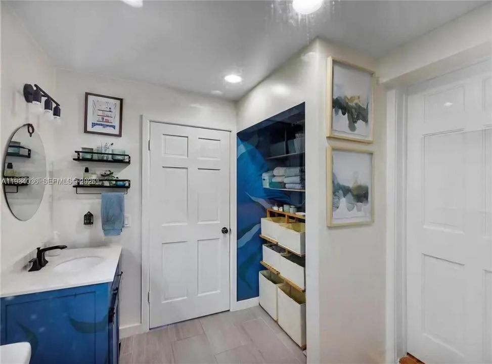 待售: $995,000 (4 贝兹, 3 浴室, 3548 平方英尺)