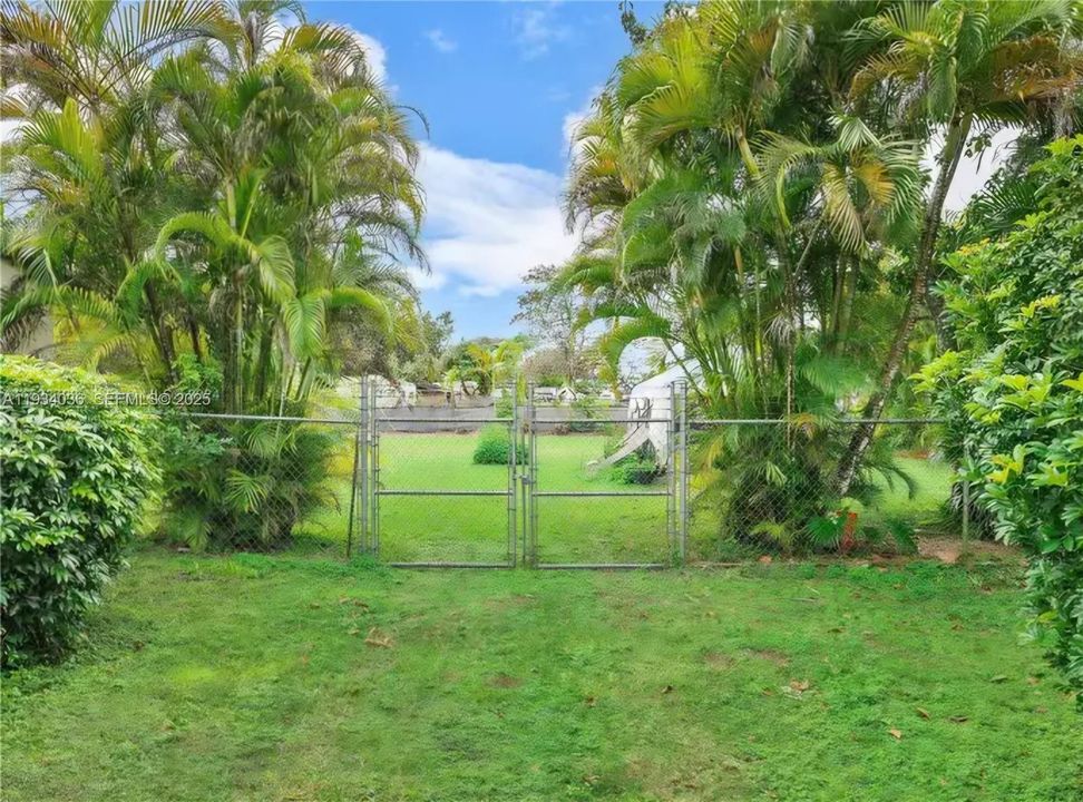 待售: $995,000 (4 贝兹, 3 浴室, 3548 平方英尺)