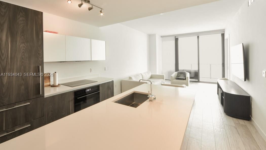 En Venta: $1,050,000 (2 camas, 3 baños, 1186 Pies cuadrados)