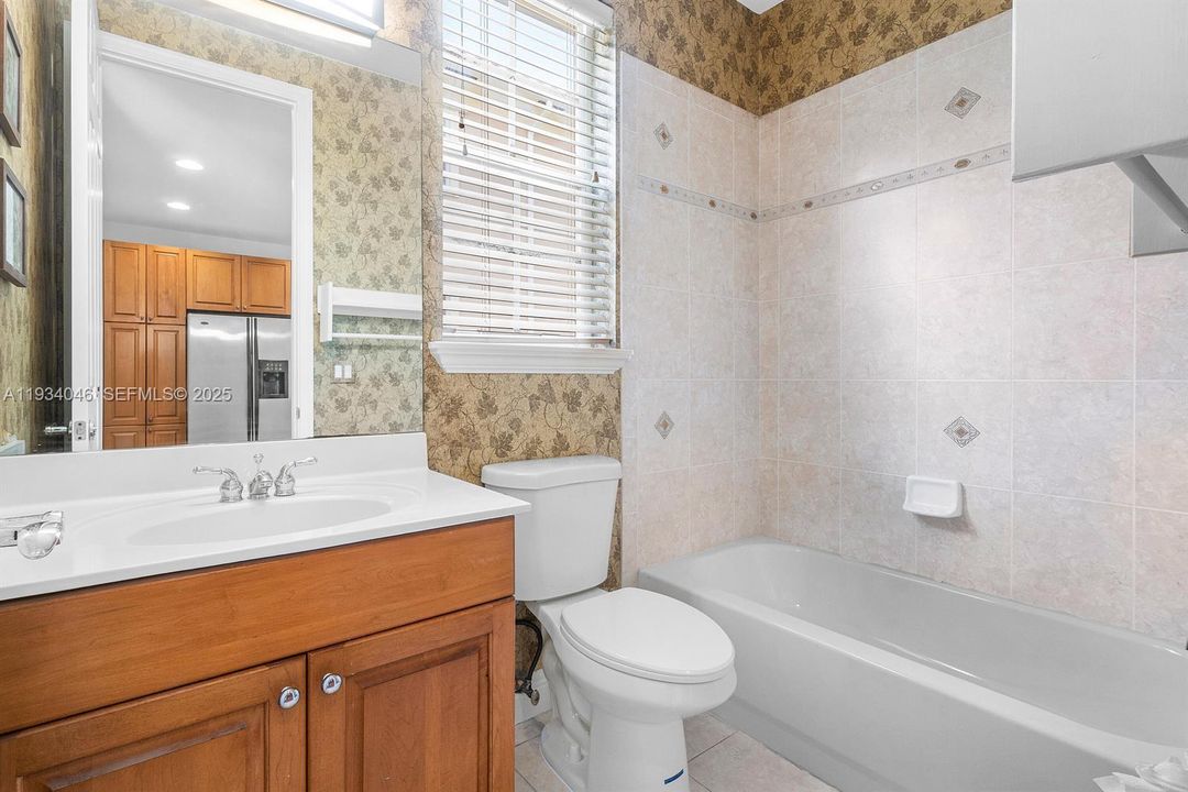 待售: $555,000 (3 贝兹, 2 浴室, 1953 平方英尺)