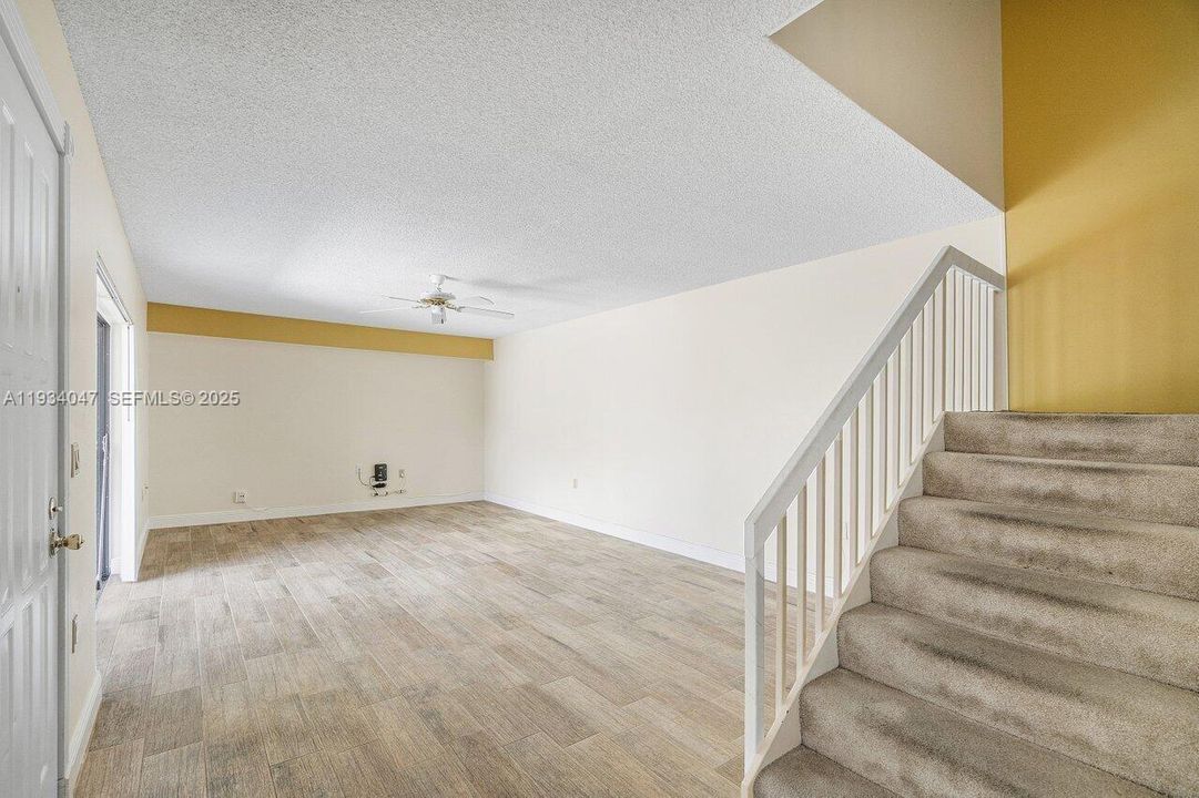 En Venta: $400,000 (2 camas, 2 baños, 1188 Pies cuadrados)