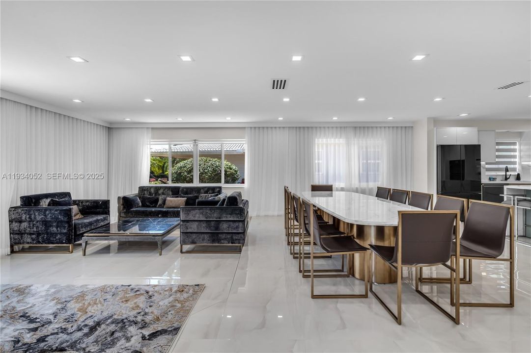 待售: $1,535,000 (3 贝兹, 2 浴室, 2252 平方英尺)