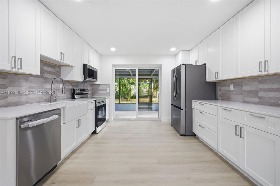 En Venta: $589,000 (3 camas, 2 baños, 1176 Pies cuadrados)