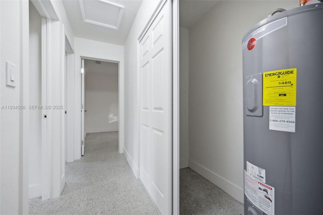 En Venta: $589,000 (3 camas, 2 baños, 1176 Pies cuadrados)