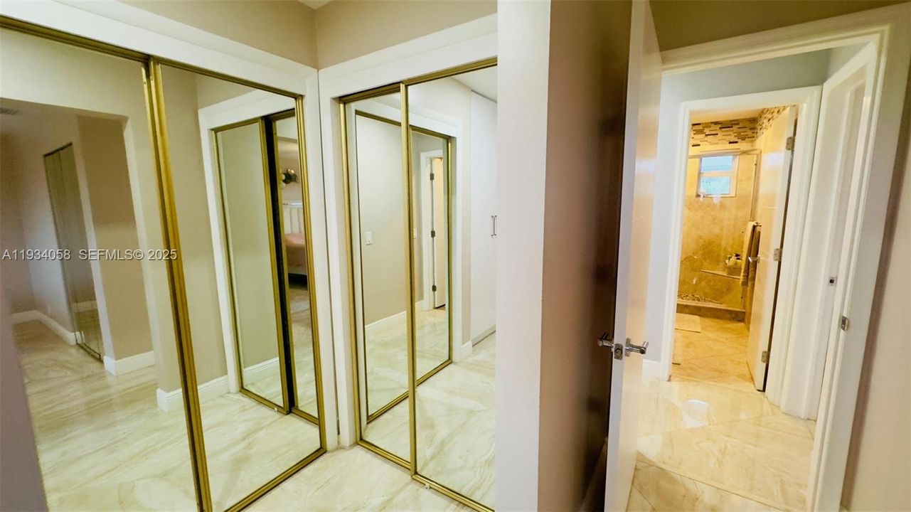 For Rent: $3,725 (2 beds, 2 baths, 1700 Square Feet)