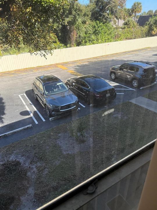 出租: $1,550 (1 贝兹, 1 浴室, 625 平方英尺)