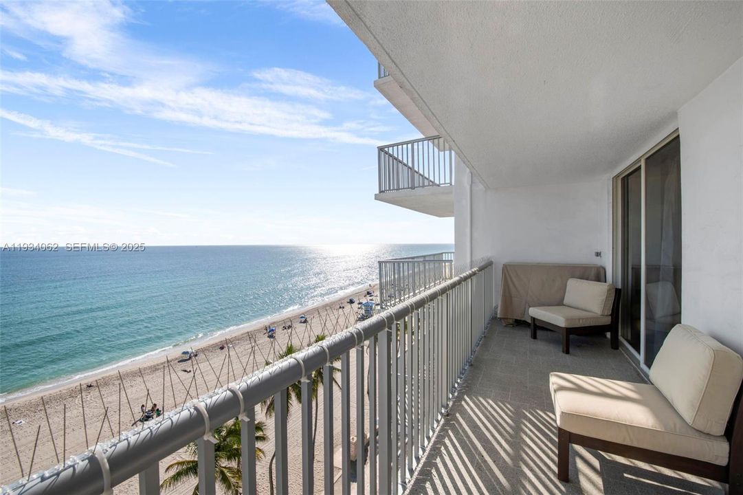 待售: $475,000 (1 贝兹, 1 浴室, 820 平方英尺)